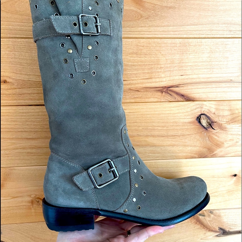 Juicy Couture Giordana grey suede studded boots - Picture 7 of 13